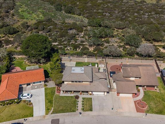 4th image of 18 Galaxy Way