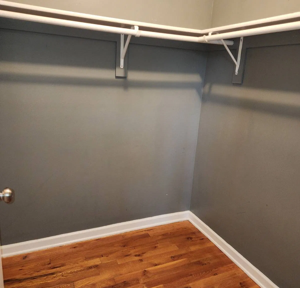 3 bed, 2.0 bath, $2,700 — Photo 4