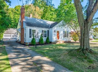 19400 Story Rd, Rocky River, OH 44116