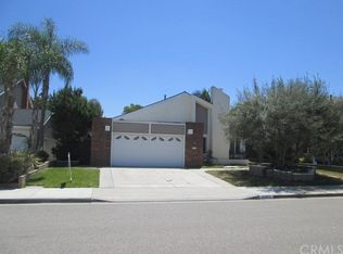 21092 Shaw Ln, Huntington Beach, CA 92646