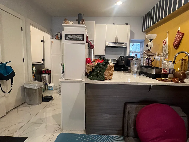 397 Woodlawn Ave #B — Photo 9