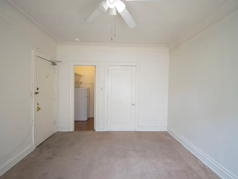 Shorecrest Apartments — Photo 9