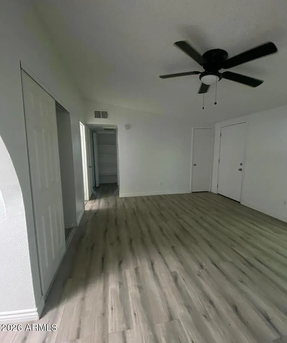 2 bed, 1.0 bath, 840 sqft, $1,300 — Photo 4