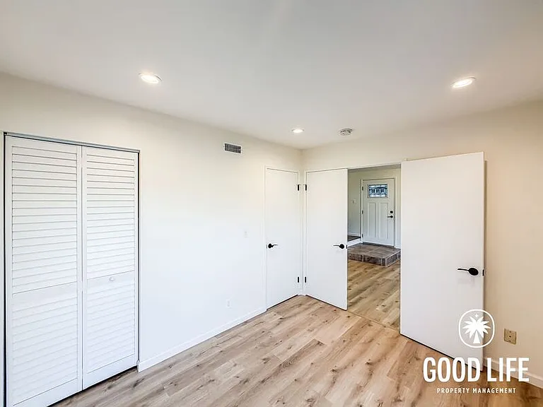 10628 Porto Ct — Photo 11