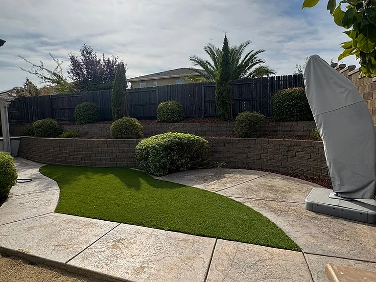 800 Valencia Ct — Photo 8