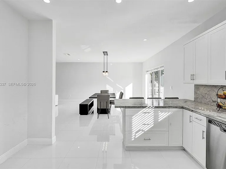 1102 Meadowlark Ave — Photo 26