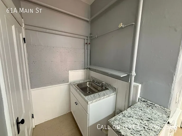 61A Main St — Photo 8