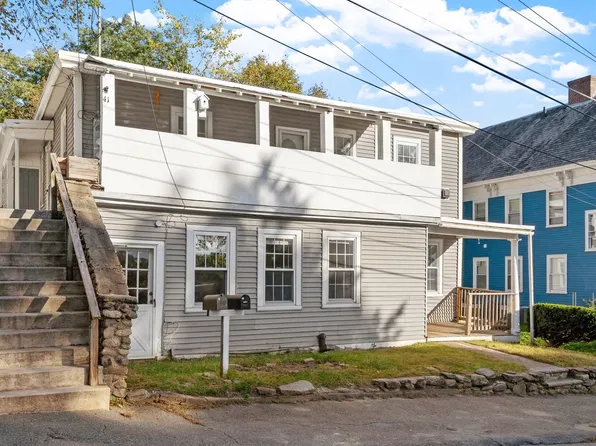 39-41 Dudley St, Fitchburg, MA 01420