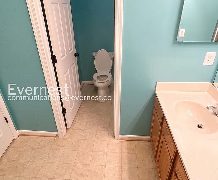 8348 Middle Ruddings Dr — Photo 20