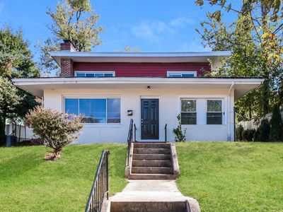 415 S Wickham Rd, Baltimore, MD, 21229