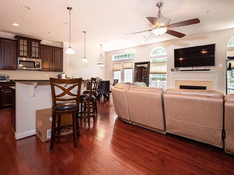 15015 Nancy Gibbons Ter — Photo 4