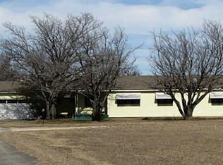 871 Live Oak Cir, Hico, TX 76457