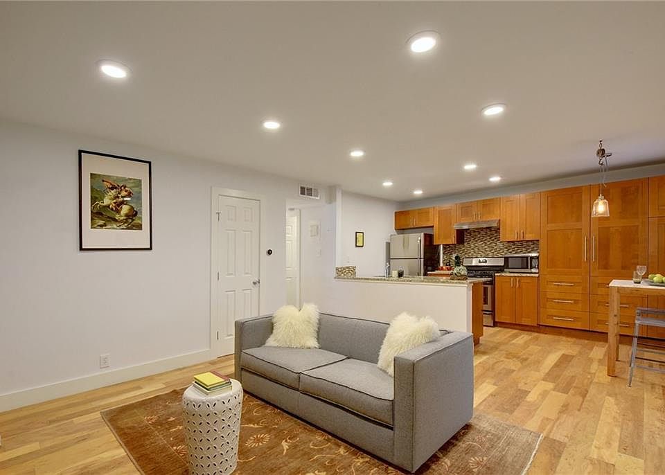 1st image of 5820 Berkman Dr APT 109