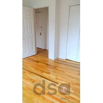 Rented by DSA Realty | media 34