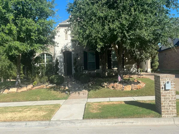2823 Macquarie St, Trophy Club, TX 76262