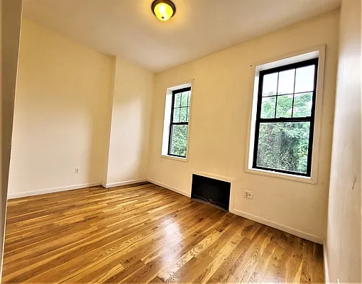 Rented by Oxford Property Group | media 19