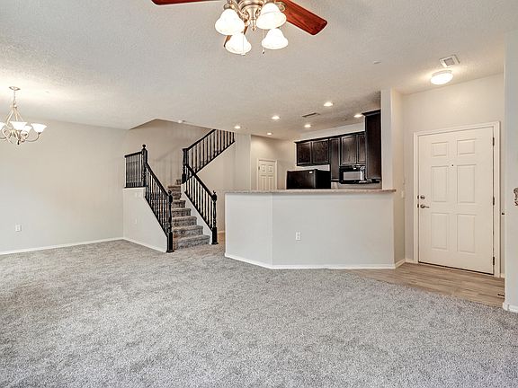 4th image of 601 Menaul Blvd NE Unit 4302