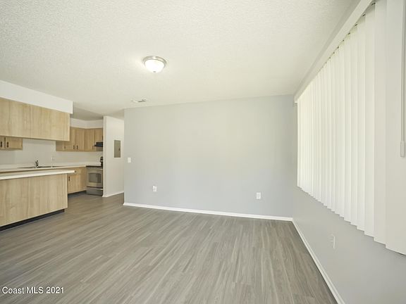 2nd image of 1354 Westover St #104