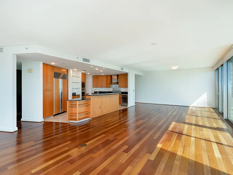 1288 Ala Moana Blvd #31D — Photo 3