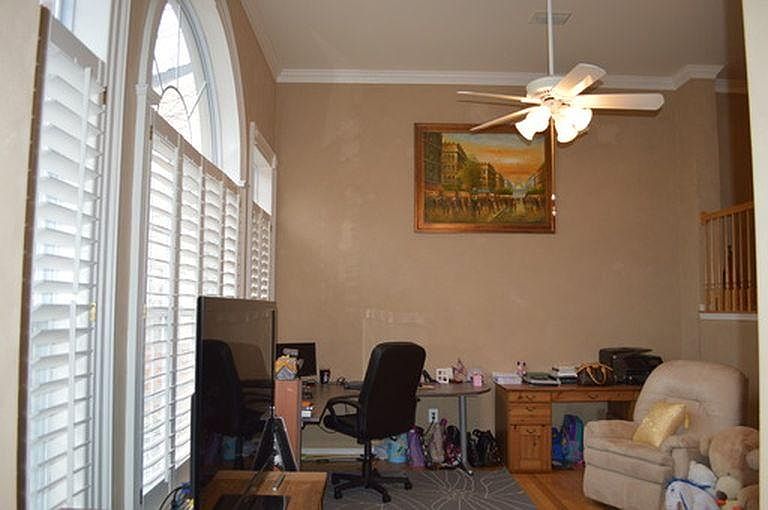 1st image of 5020 Barbour Dr