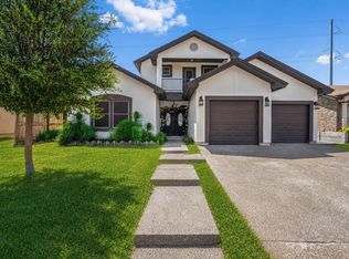 517 Puig Dr, Laredo, TX 78045