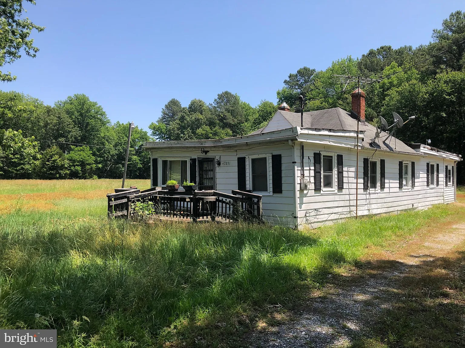 47891 Beachville Rd photo 1
