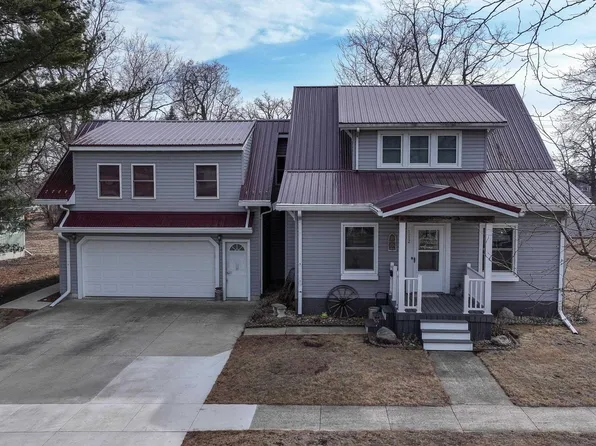 1012 3rd Ave, Ackley, IA 50601