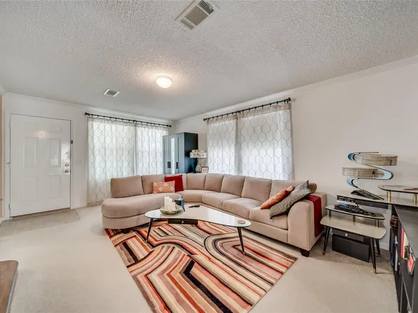 13171 SW 8th Street, Davie, FL 33325