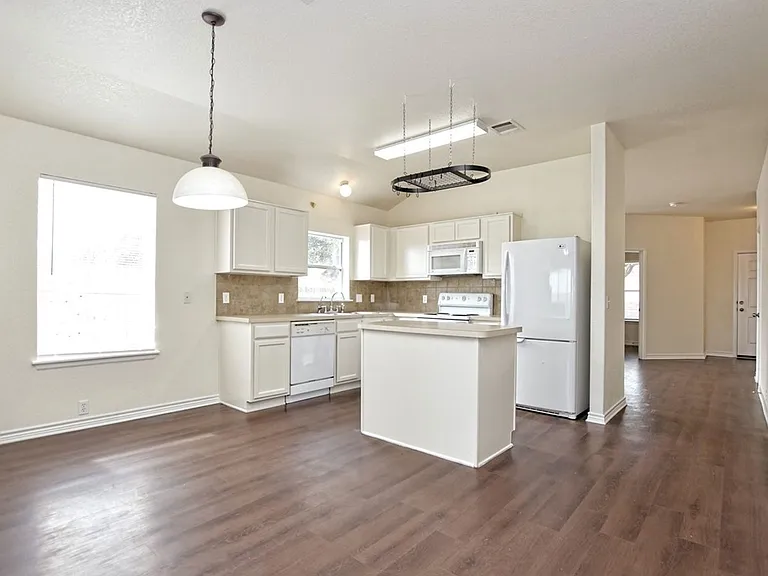 14521 Gurneys Eagle Dr — Photo 12