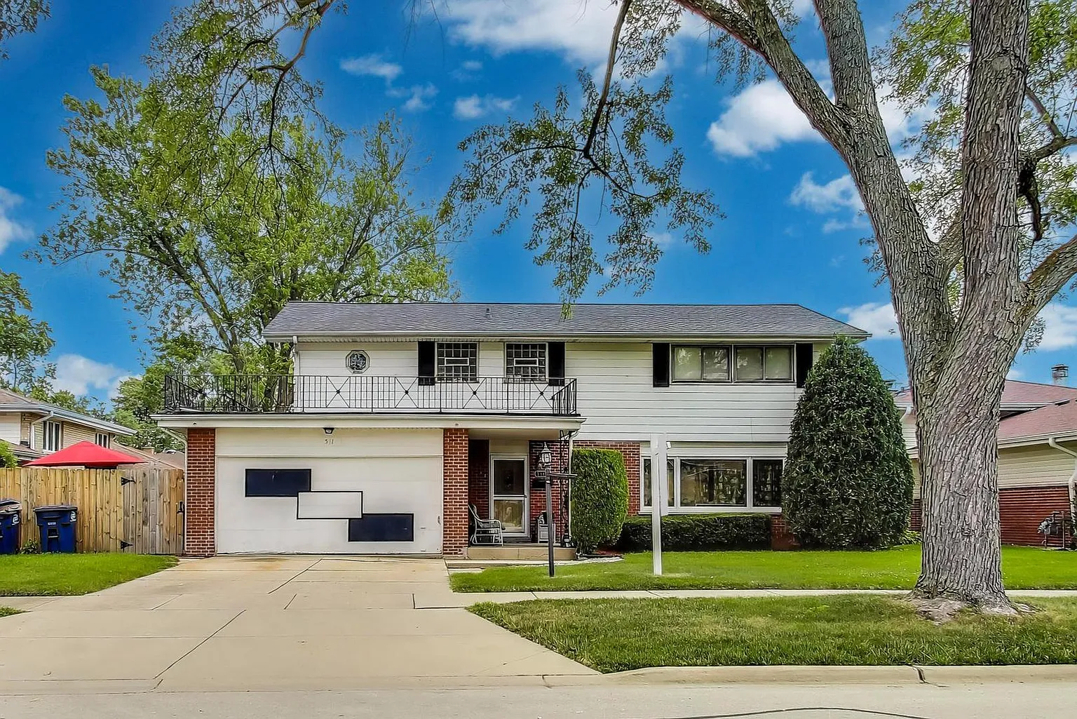 511 Bedford Ln photo 1