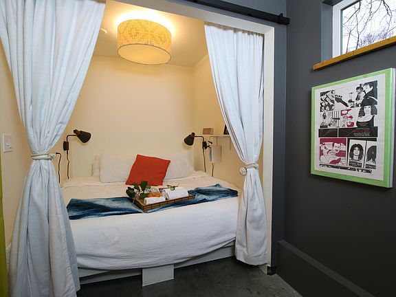 "The king size bed couldn't be comfier with its silky sheets and fluffy king pillows!" - Shannon