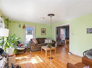 42 Latham Ct, Burlington, VT 05401