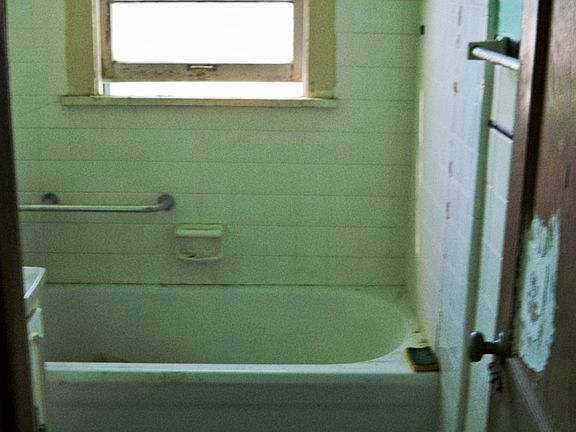 5th image of 3043 57th St S