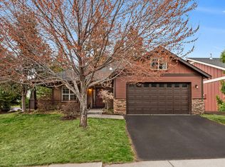 61476 Brosterhous Rd, Bend, OR 97702