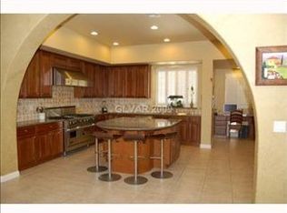 201 N Royal Ascot Dr, Las Vegas, NV 89144