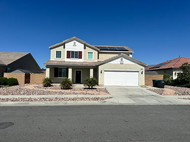 386 Brookshire Rd — Photo 1