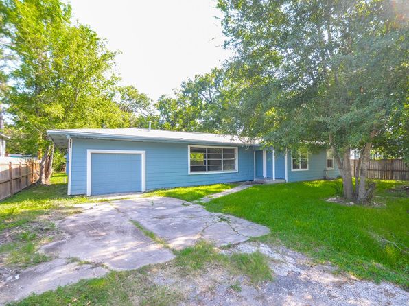 206 Winkin Ave