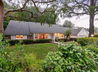 2040 Roscomare Rd, Los Angeles, CA 90077