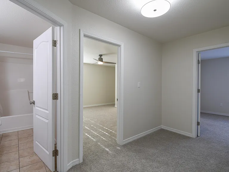 735 Loblolly Bay Dr — Photo 43