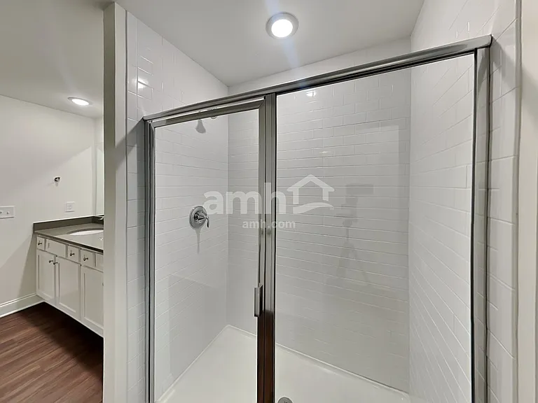 3880 Chivalry Dr — Photo 16