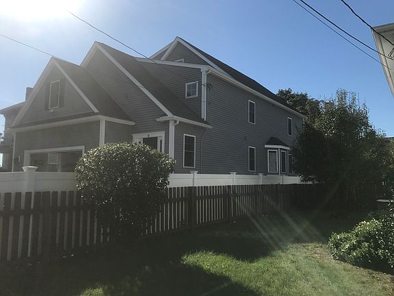 2nd image of 14 Bradbury Ave