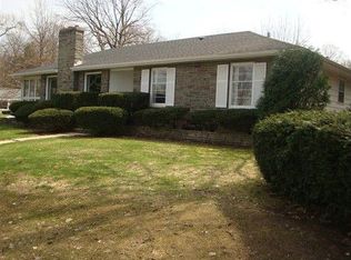 846 Farwell Dr, Madison, WI 53704