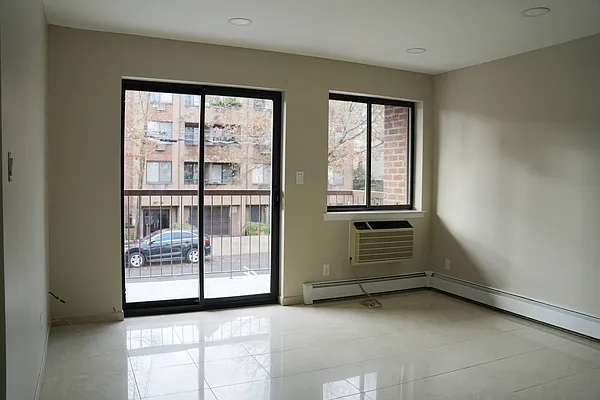 Rented by Highline Residential | media 15