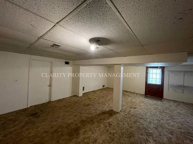1117 Ridge Top Dr — Photo 13