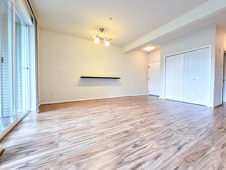 23420 SE Black Nugget Rd #F201 — Photo 4