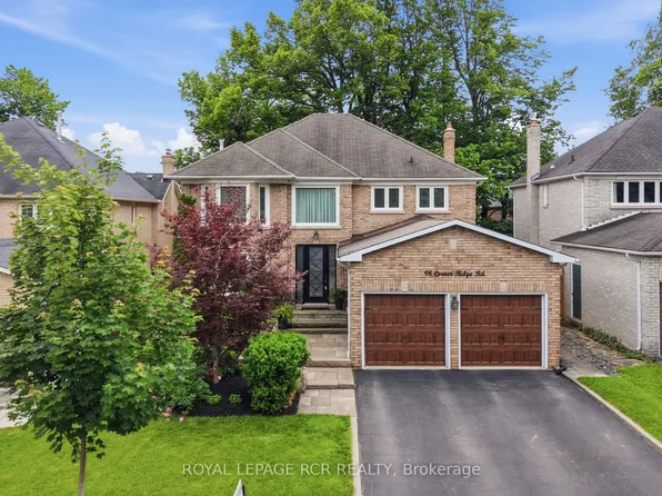 98 Corner Ridge Rd, Aurora, ON L4G 6L4