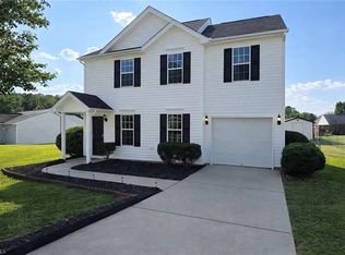 720 Audrey Ln, Burlington, NC 27217