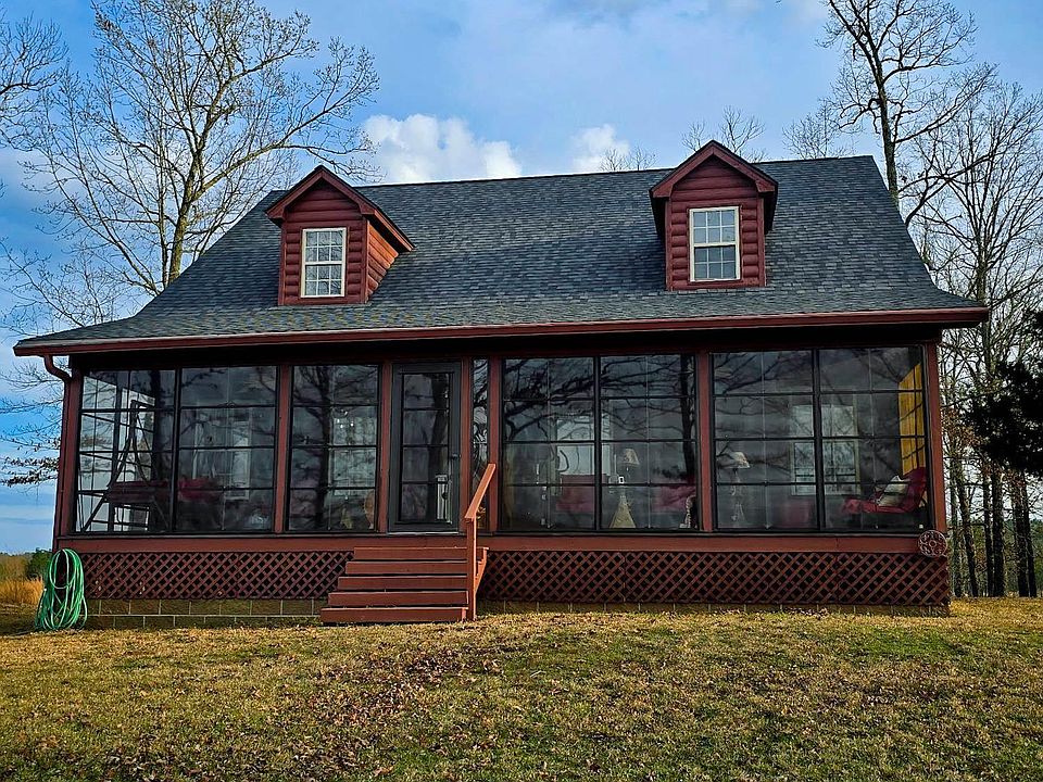 1st image of 125 Clinton Loop