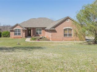 7835 Valley Creek Dr, Choctaw, OK 73020