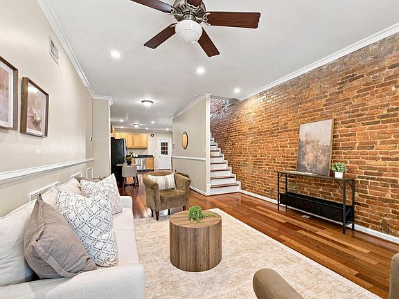 5th image of 142 N Linwood Ave